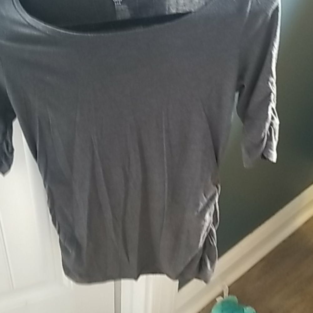 Gap maternity top